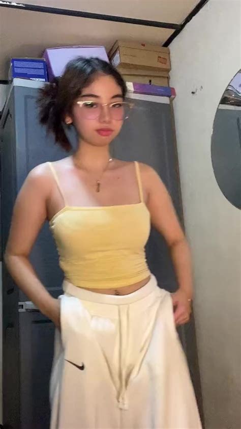 Missy Santos .